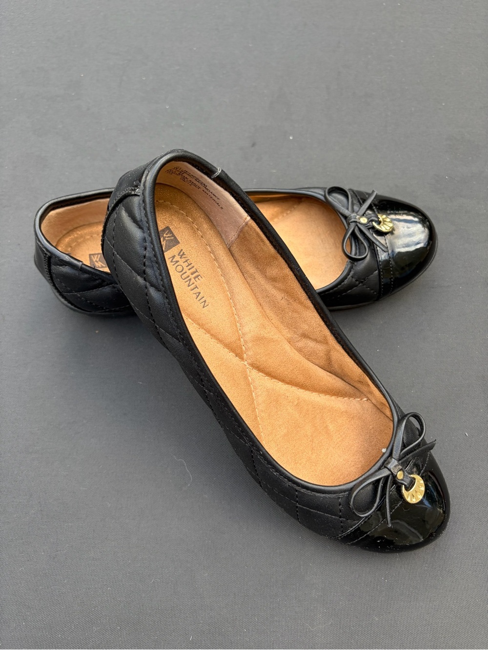 White Mountain Black Quilted Ballet Flats with Bow Accent